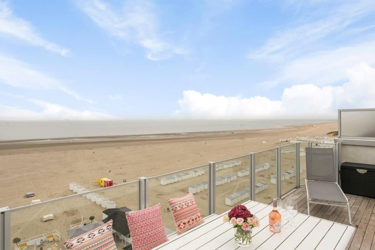 Modern Penthouse With Stunning Sea-View, Sauna And 2 Large Terraces! Daire Knokke-Heist Dış mekan fotoğraf