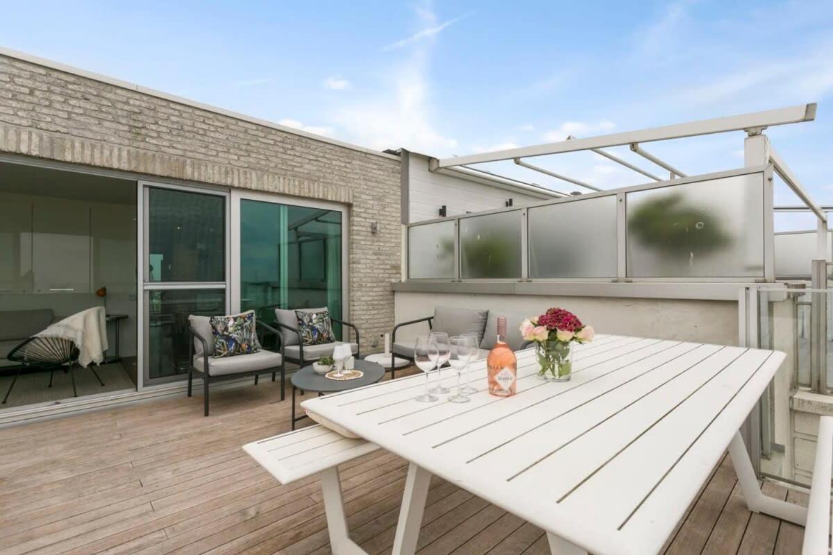 Modern Penthouse With Stunning Sea-View, Sauna And 2 Large Terraces! Daire Knokke-Heist Dış mekan fotoğraf